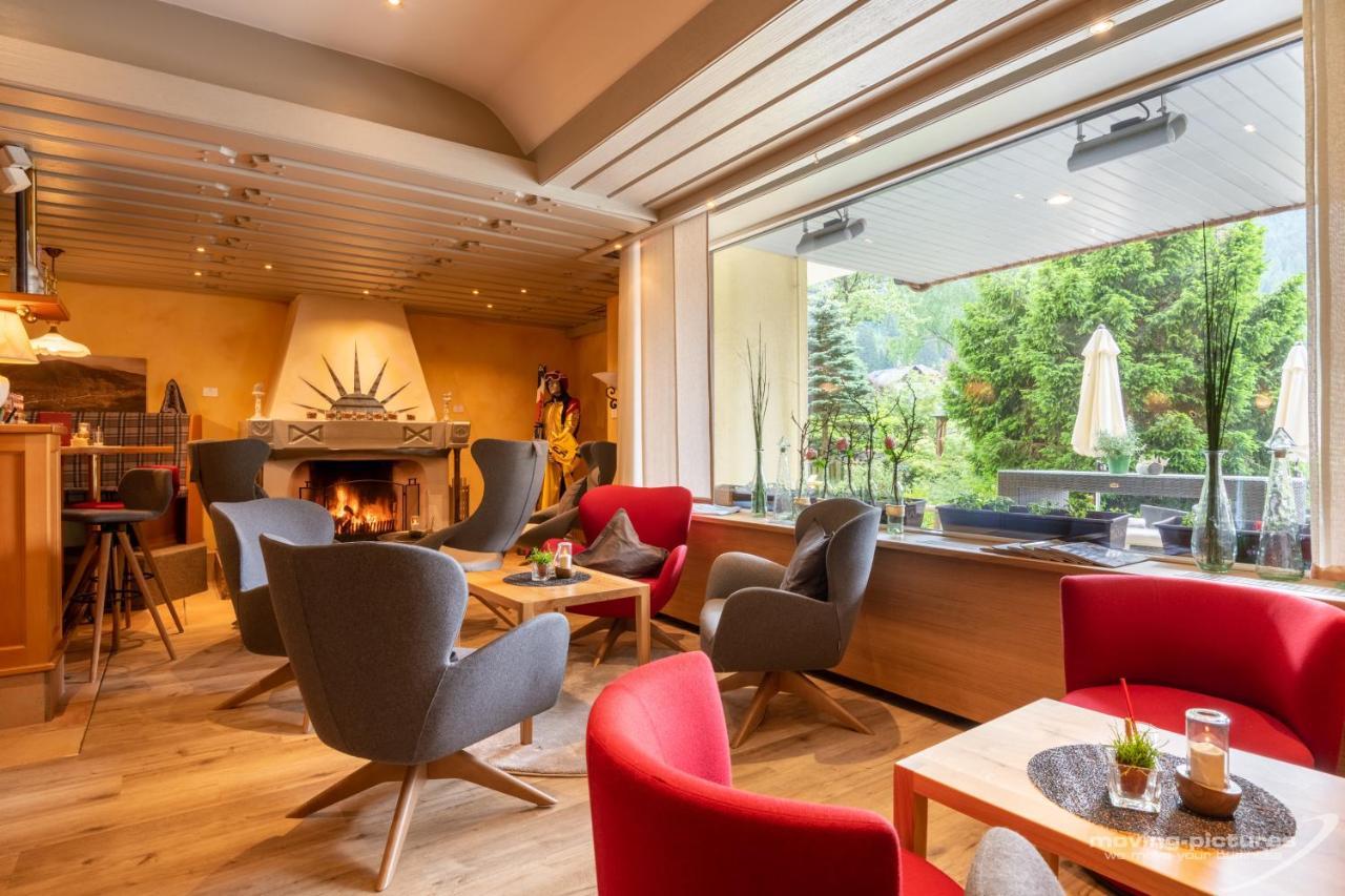 Family & Sporthotel Kaerntnerhof Bad Kleinkirchheim Ngoại thất bức ảnh