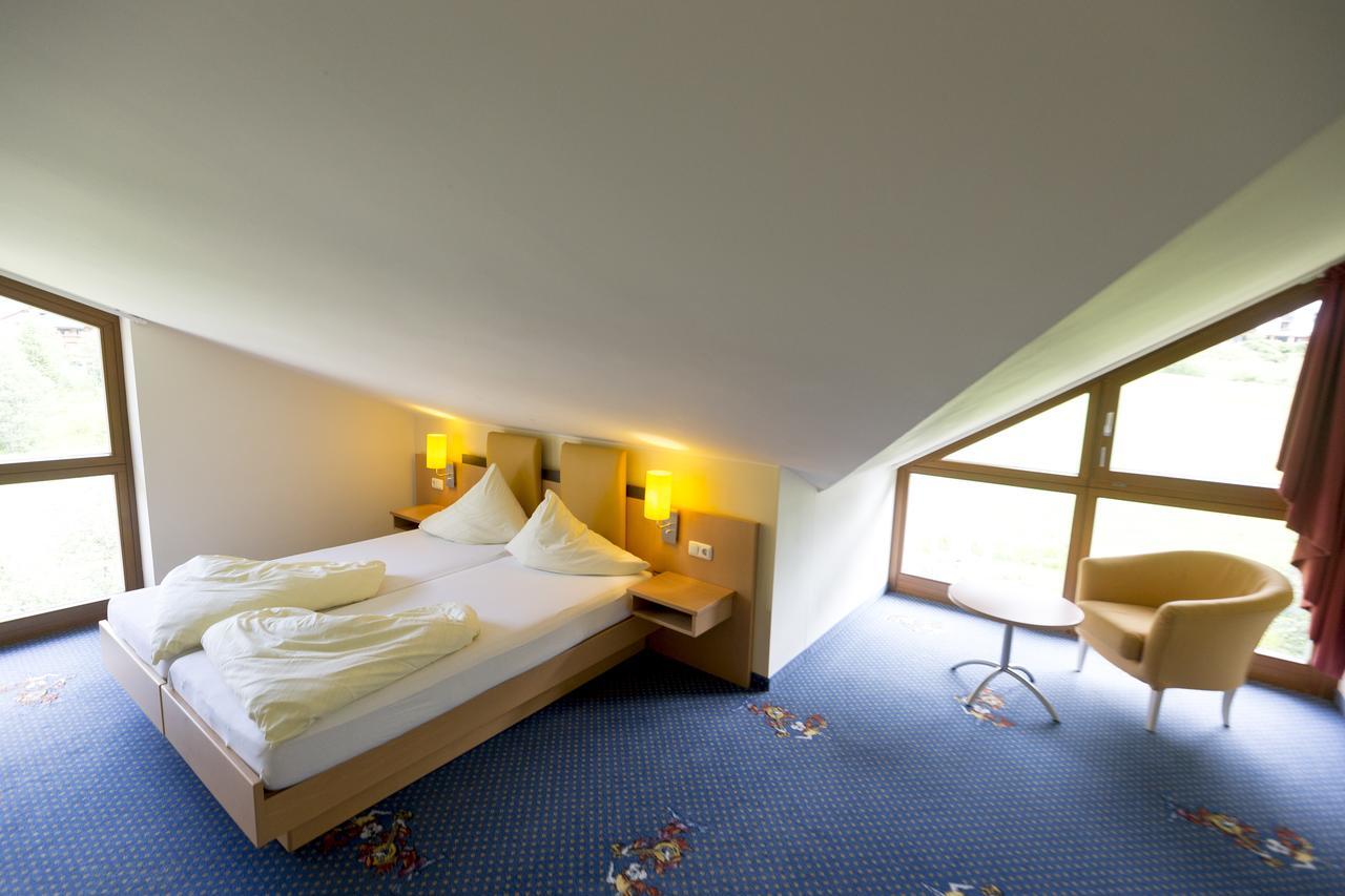 Family & Sporthotel Kaerntnerhof Bad Kleinkirchheim Ngoại thất bức ảnh