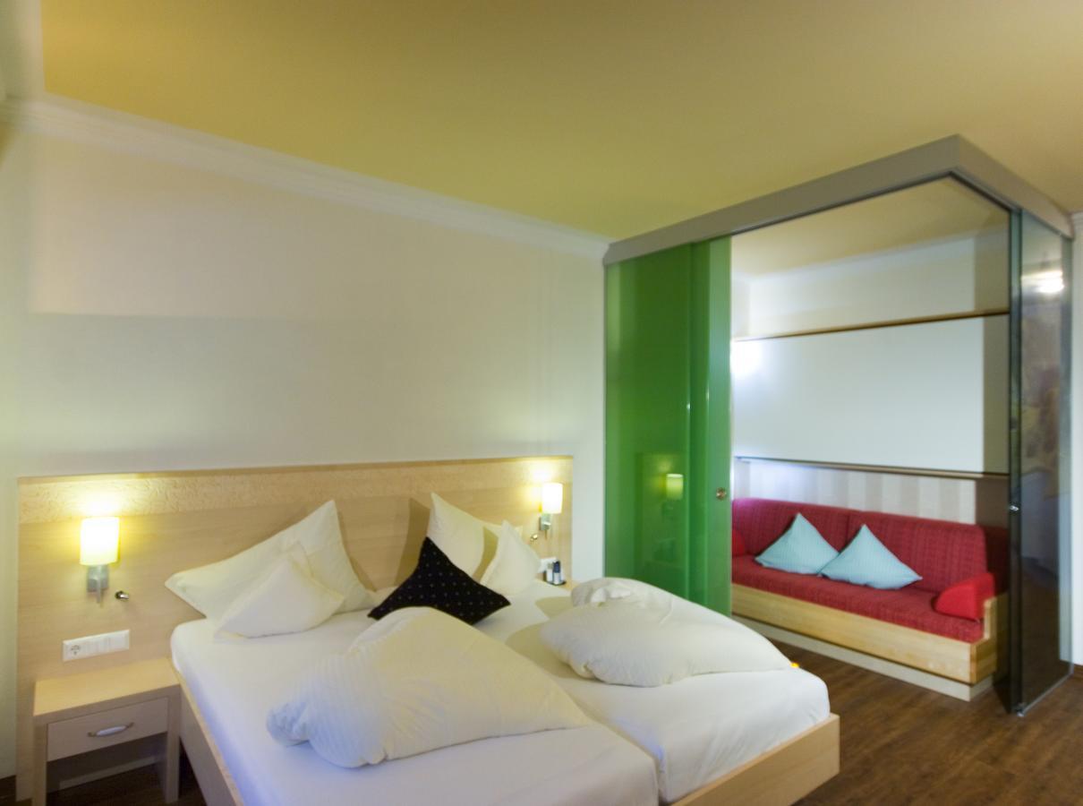 Family & Sporthotel Kaerntnerhof Bad Kleinkirchheim Ngoại thất bức ảnh
