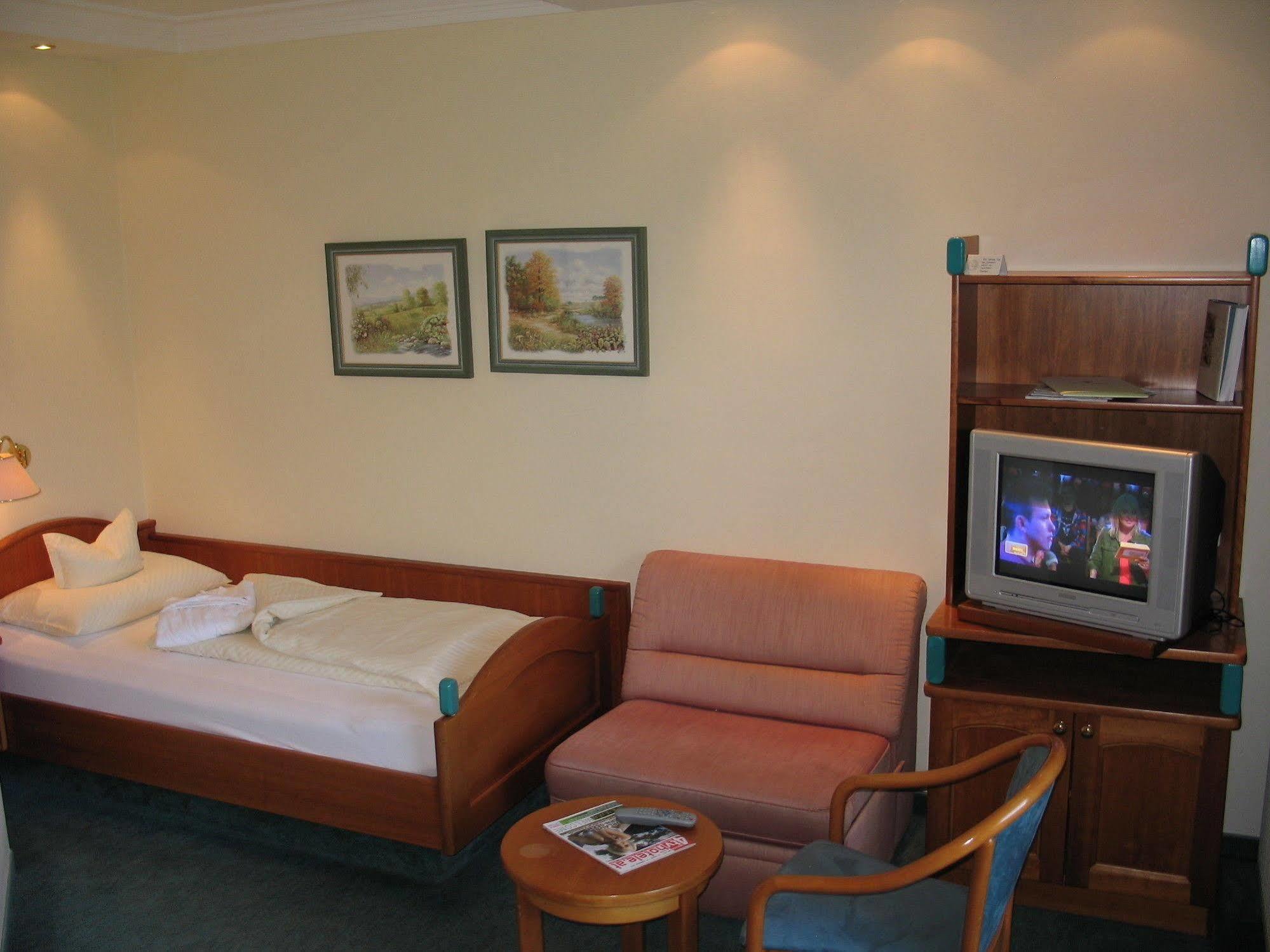 Family & Sporthotel Kaerntnerhof Bad Kleinkirchheim Ngoại thất bức ảnh